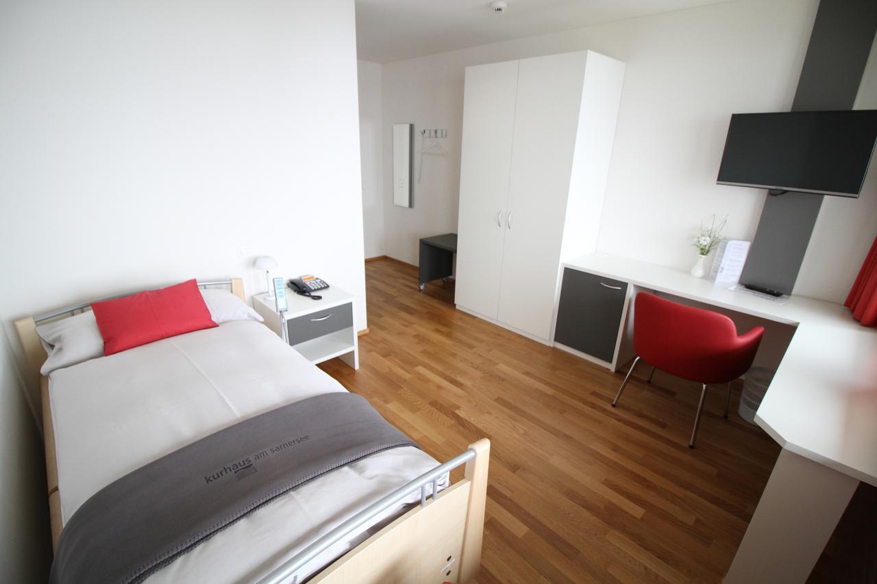 Hotel Kurhaus Am Sarnersee 사르넨 외부 사진